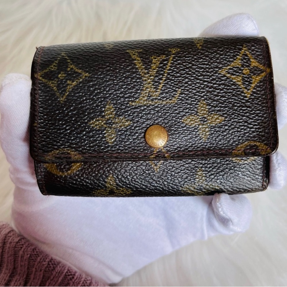 Louis Vuitton Monogram Keychain Wallet